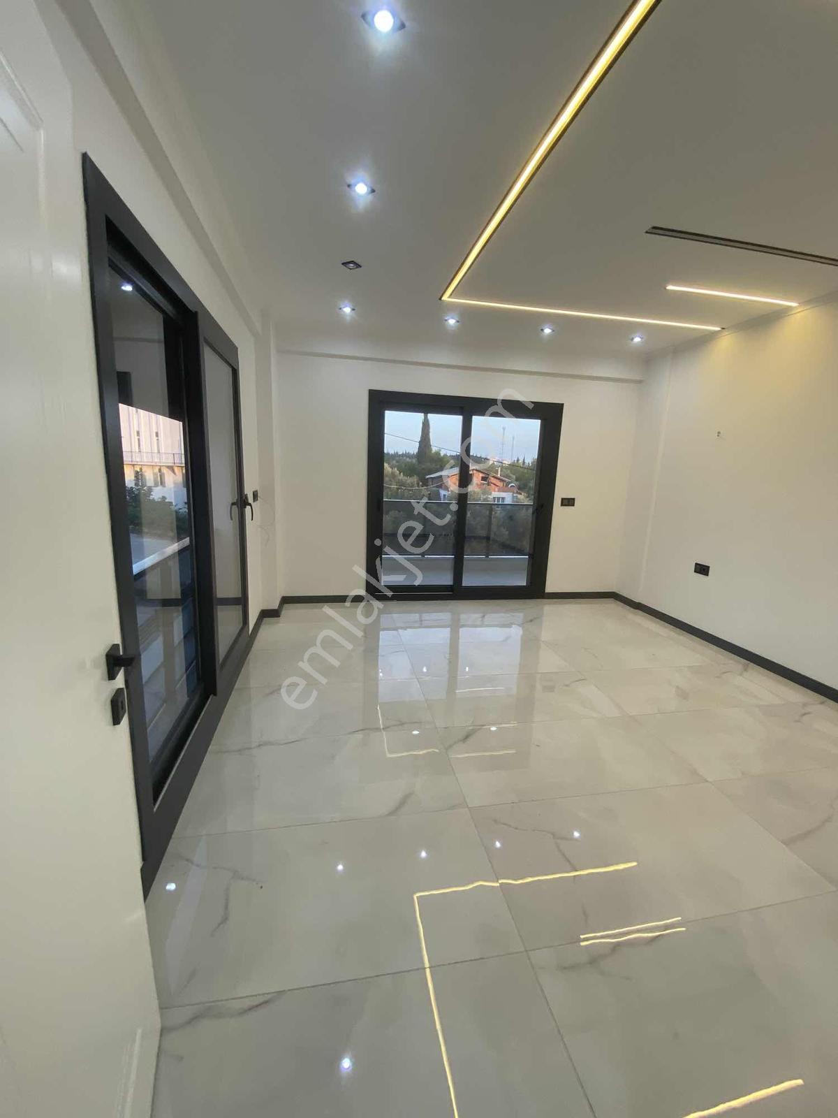 6+1 Ayrı Mutfak Havuzlu Villa — fotoğraf 28