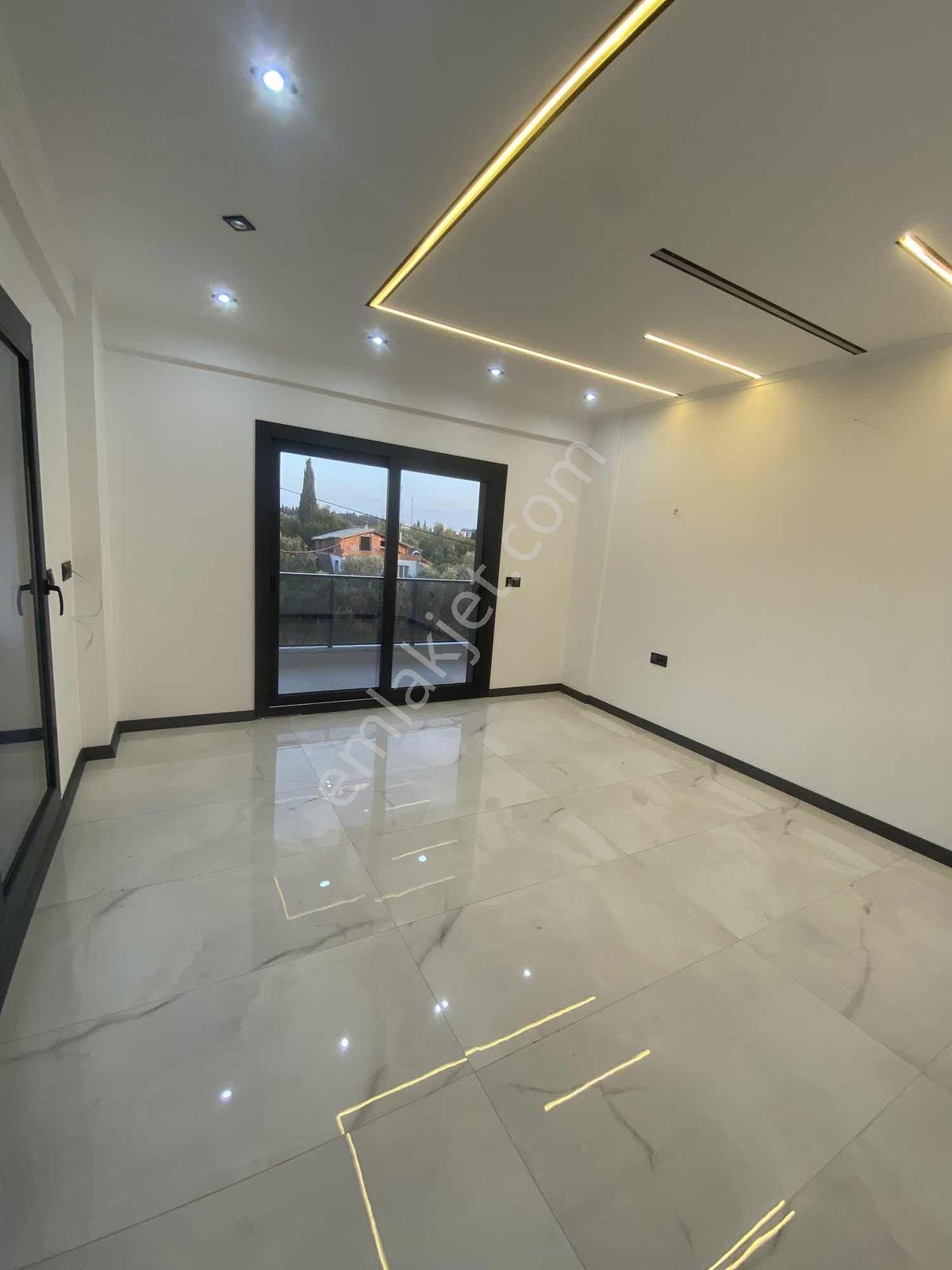 6+1 Ayrı Mutfak Havuzlu Villa — fotoğraf 29