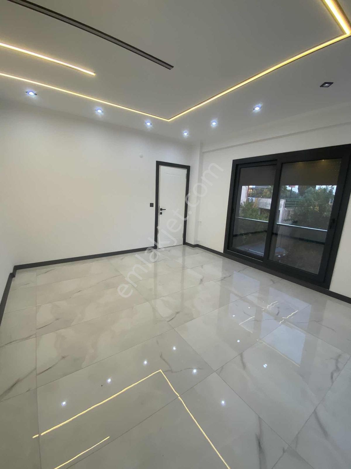 6+1 Ayrı Mutfak Havuzlu Villa — fotoğraf 30