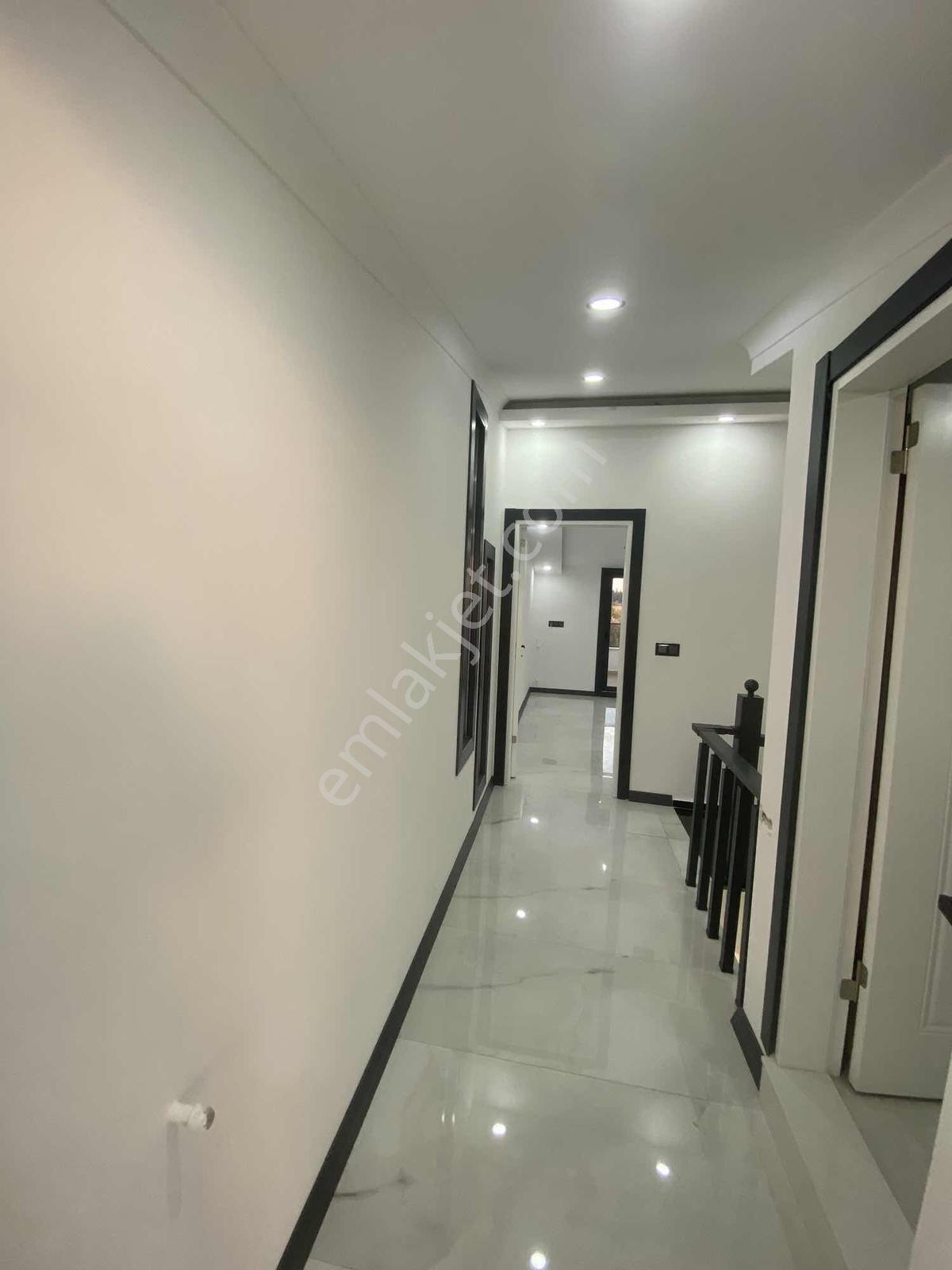 6+1 Ayrı Mutfak Havuzlu Villa — fotoğraf 33