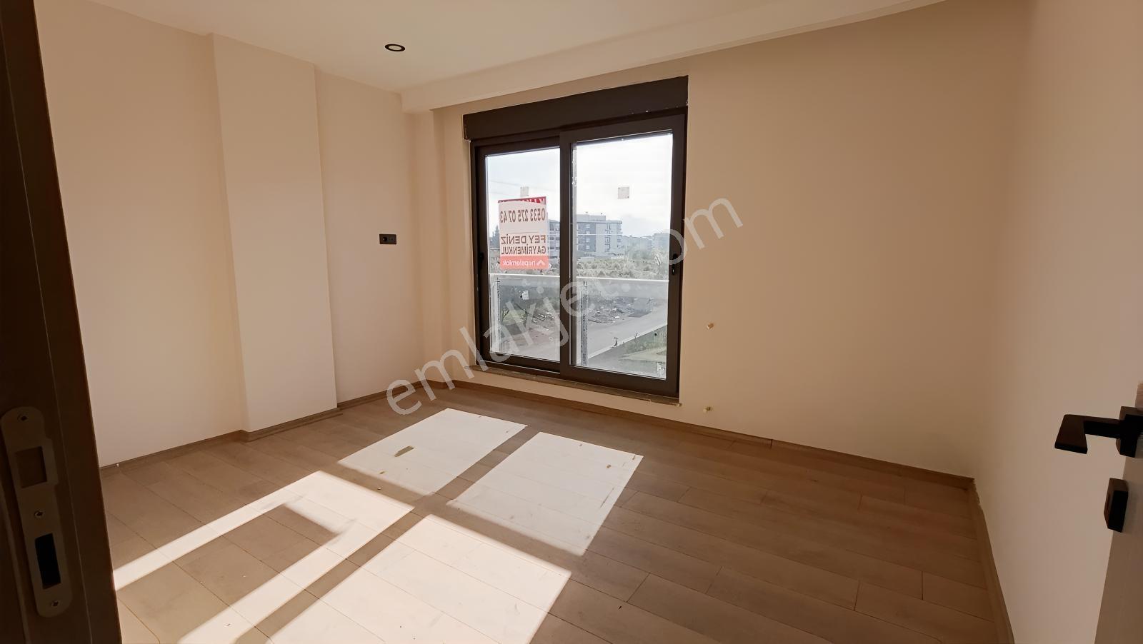 Döşemealtı Yığmalarda 2+1 Havuzlu Sitede — fotoğraf 17