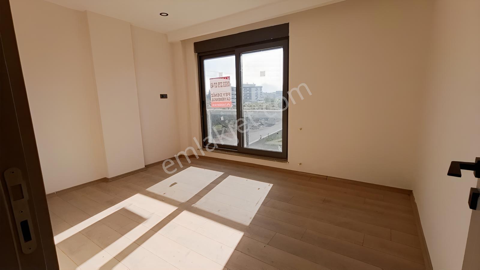 Döşemealtı Yığmalarda 2+1 Havuzlu Sitede — fotoğraf 18