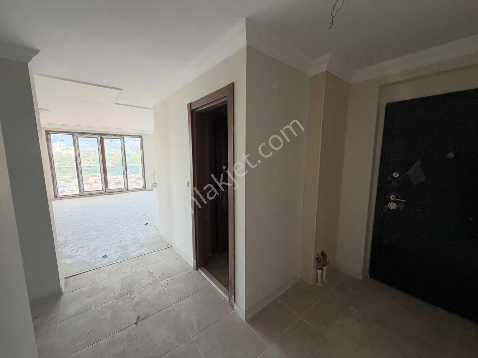 İnvestor Gayrimenkul Satılık Daire — fotoğraf 2