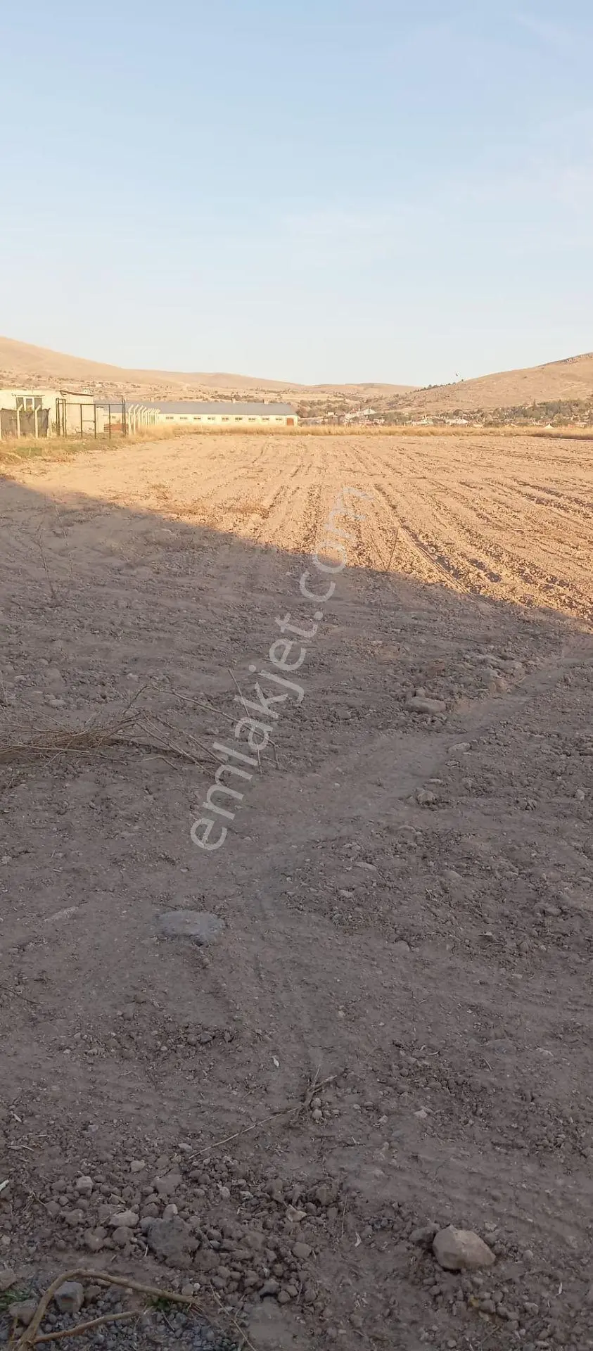Gürpınar'Da 243 M2 Yerleşim Yeri İçerisinde Arsamız