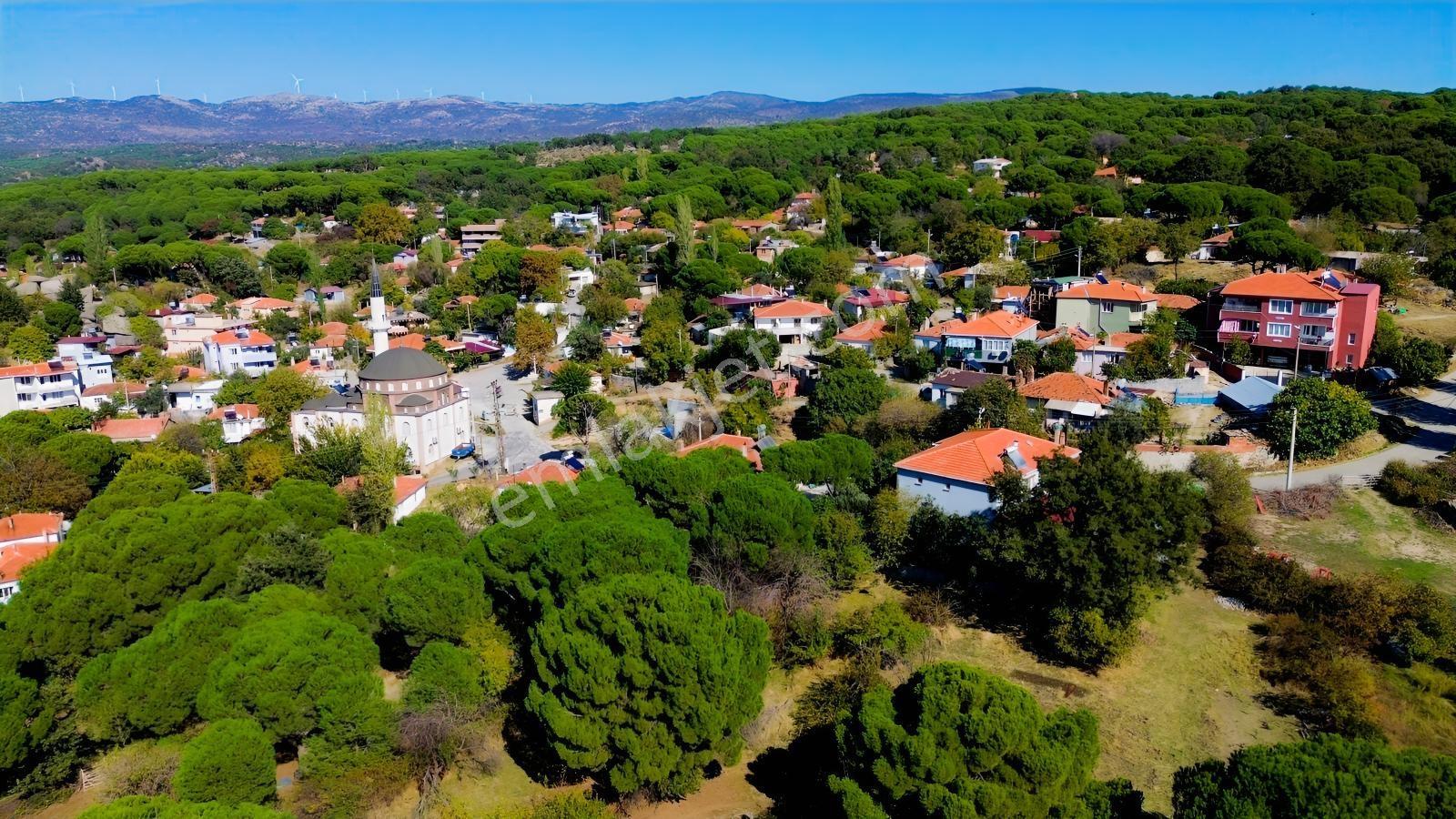 Bergama Kıranlı Mah.'de 4.640m2 Satılık Tarla Elma Bahçesi — fotoğraf 34