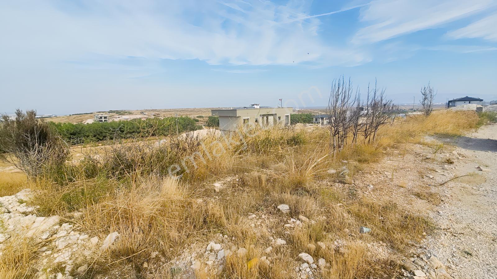 Seyrek Villakent'te Satılık Trıblex İkiz Villa İmarlı Arsa — fotoğraf 2