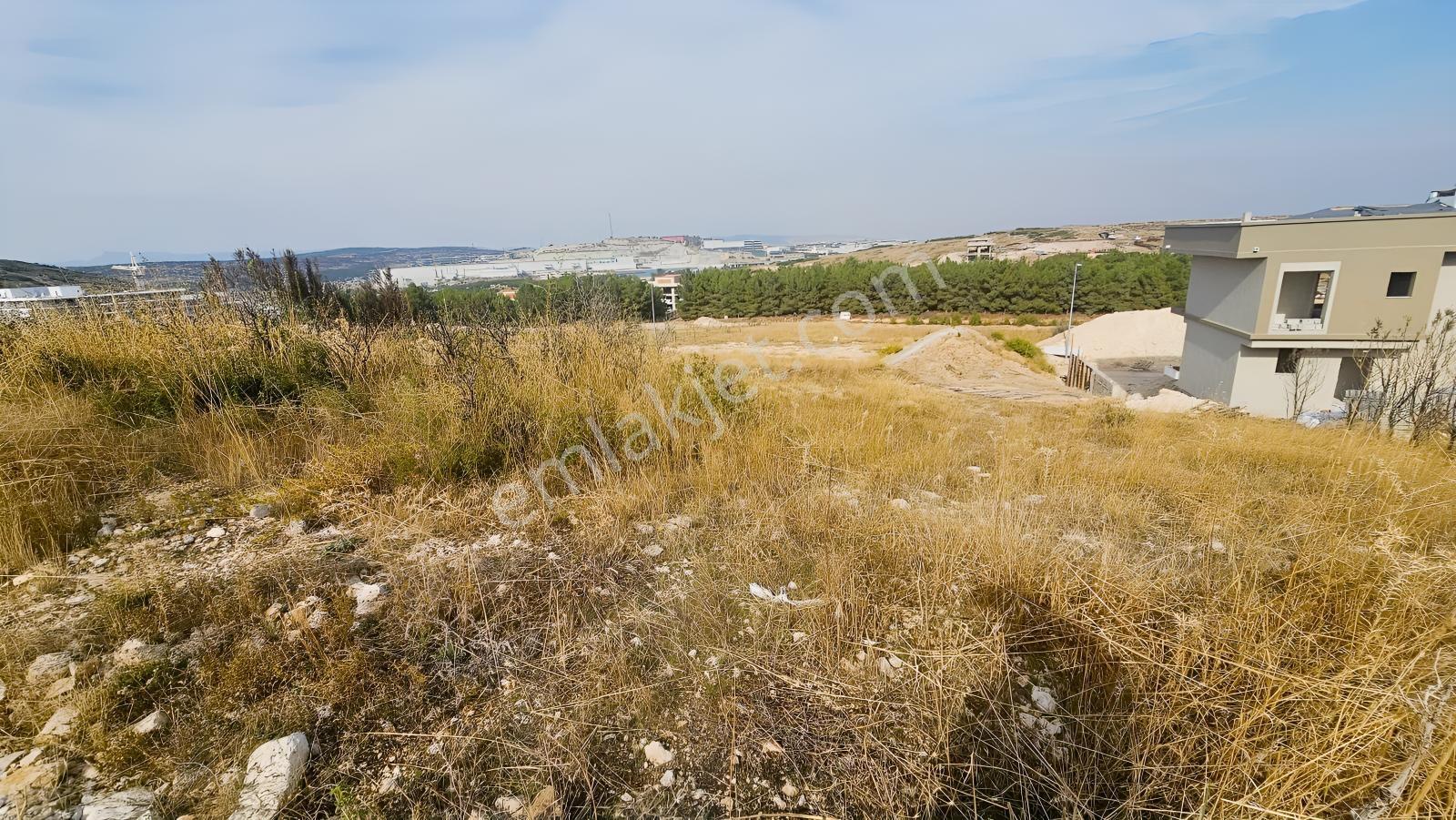 Seyrek Villakent'te Satılık Trıblex İkiz Villa İmarlı Arsa — fotoğraf 7
