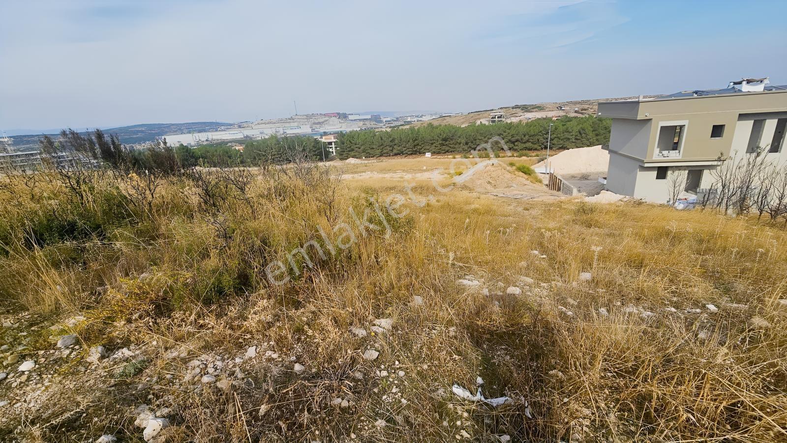 Seyrek Villakent'te Satılık Trıblex İkiz Villa İmarlı Arsa — fotoğraf 10