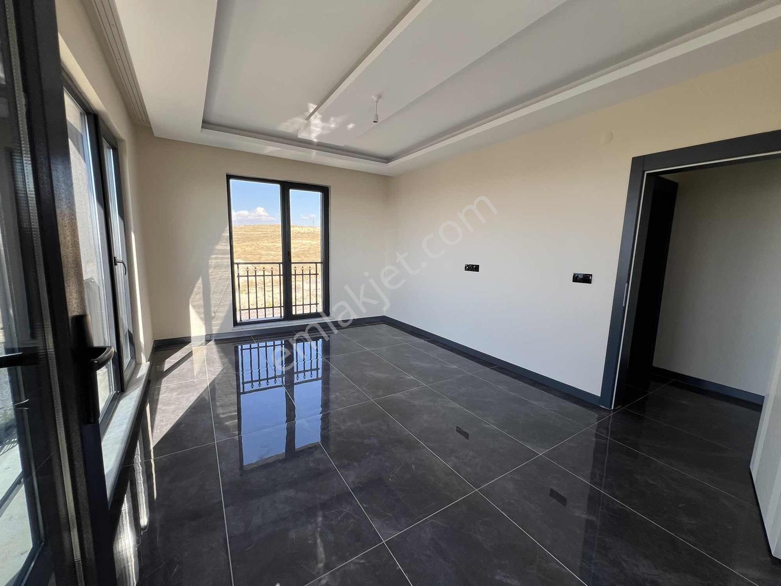 Cumhuriyet Mahallesinde Site İçinde Müstakil Villa — fotoğraf 20