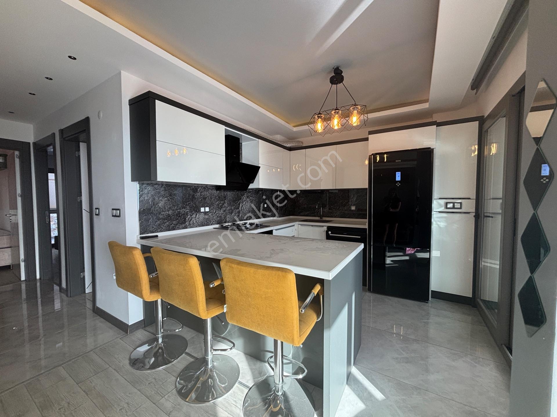 Akbük’te Full Deniz Manzaralı Havuzlu Sitede Satılık Eşyalı 2+1 Daire — fotoğraf 6