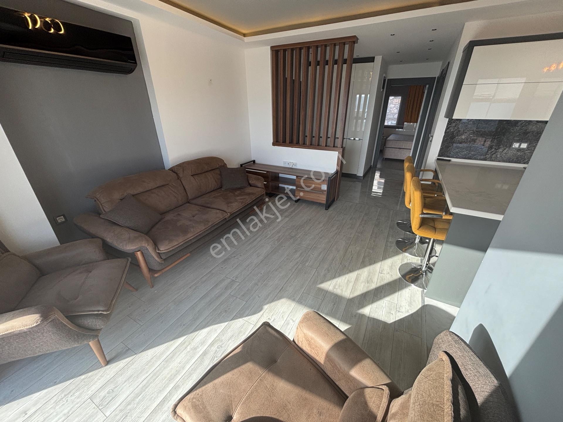 Akbük’te Full Deniz Manzaralı Havuzlu Sitede Satılık Eşyalı 2+1 Daire — fotoğraf 9