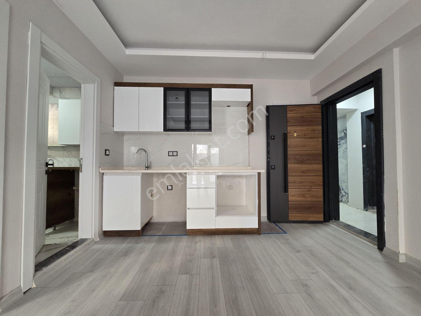 Menemen Seyrek'Te 1+1 Geniş Teraslı Daire