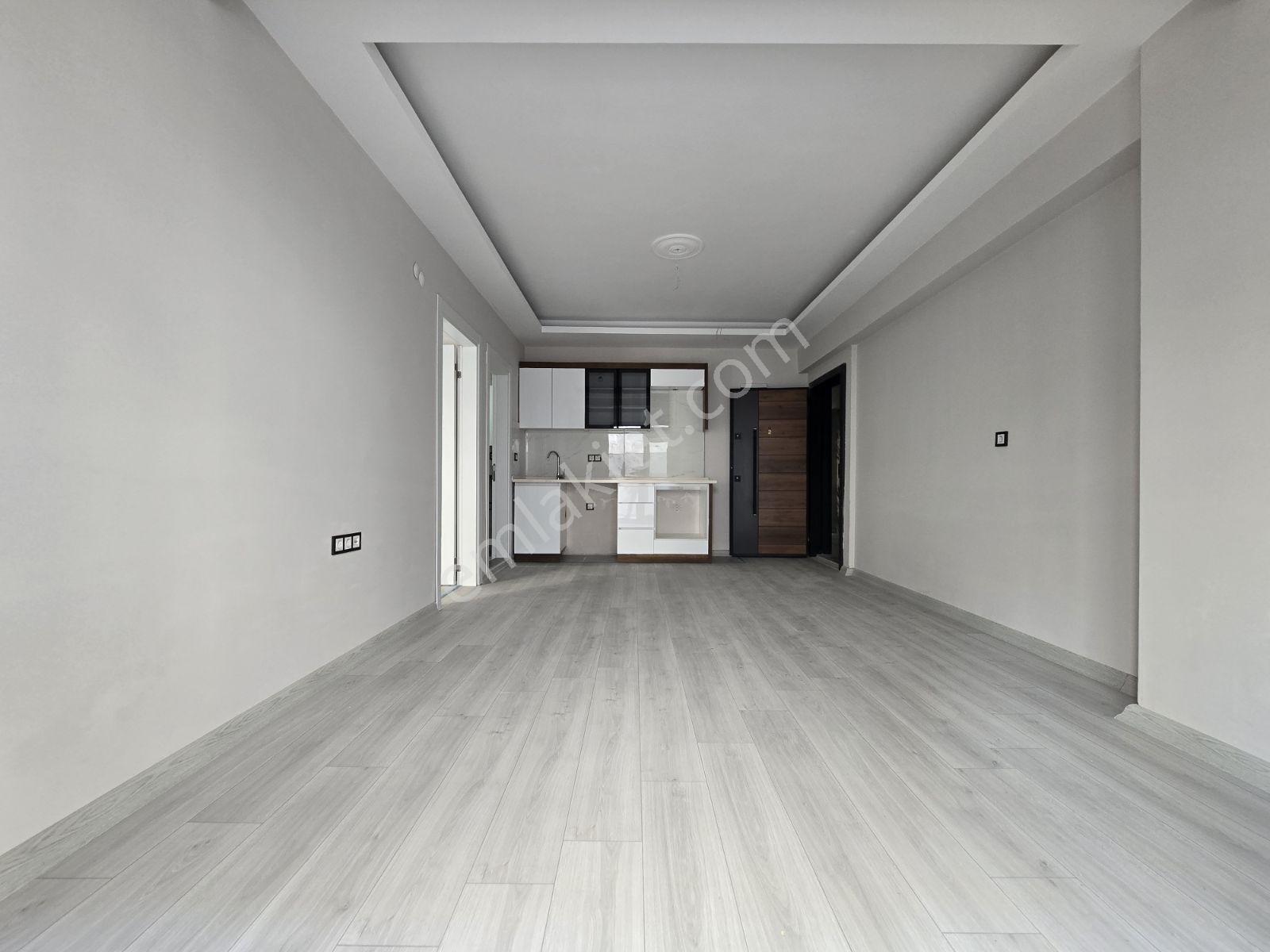 Menemen Seyrek'te 1+1 Geniş Teraslı Daire — fotoğraf 6