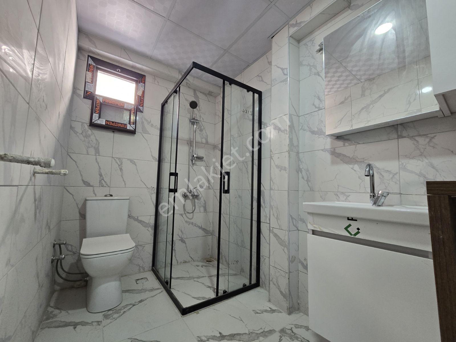 Menemen Seyrek'te 1+1 Geniş Teraslı Daire — fotoğraf 9