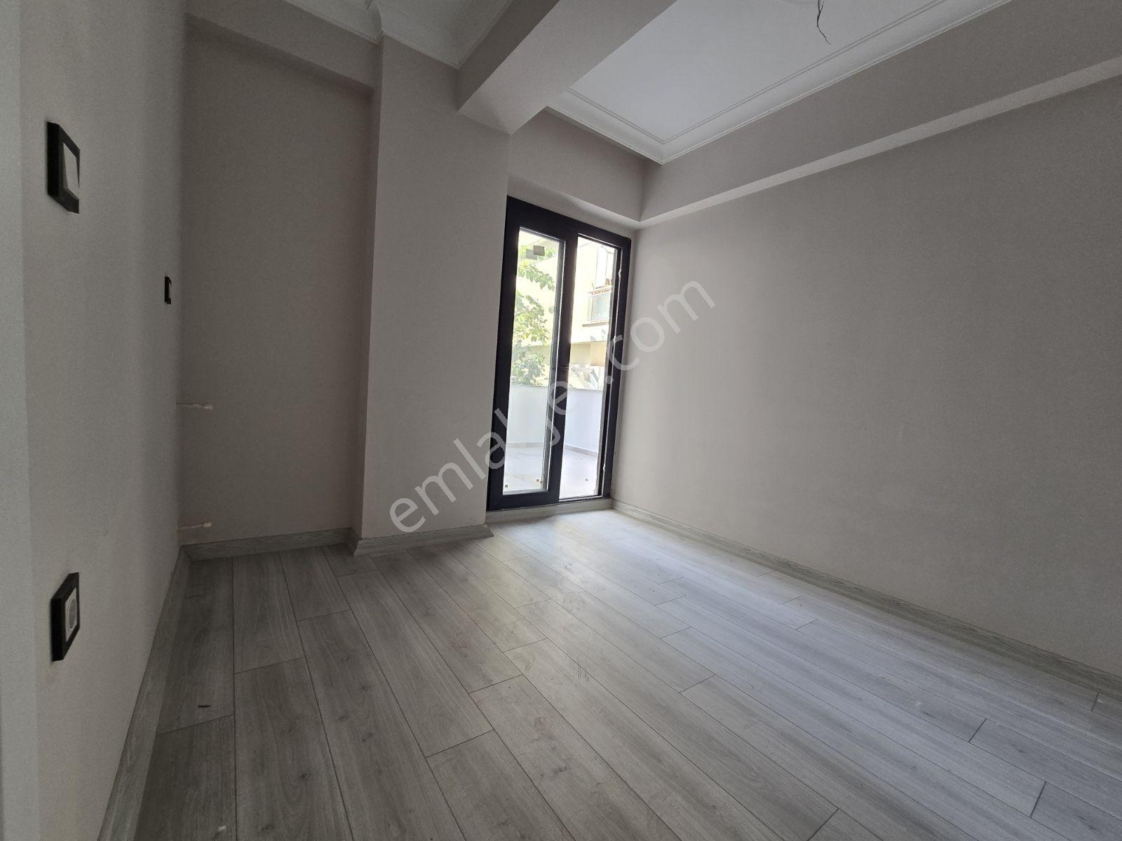 Menemen Seyrek'te 1+1 Geniş Teraslı Daire — fotoğraf 12