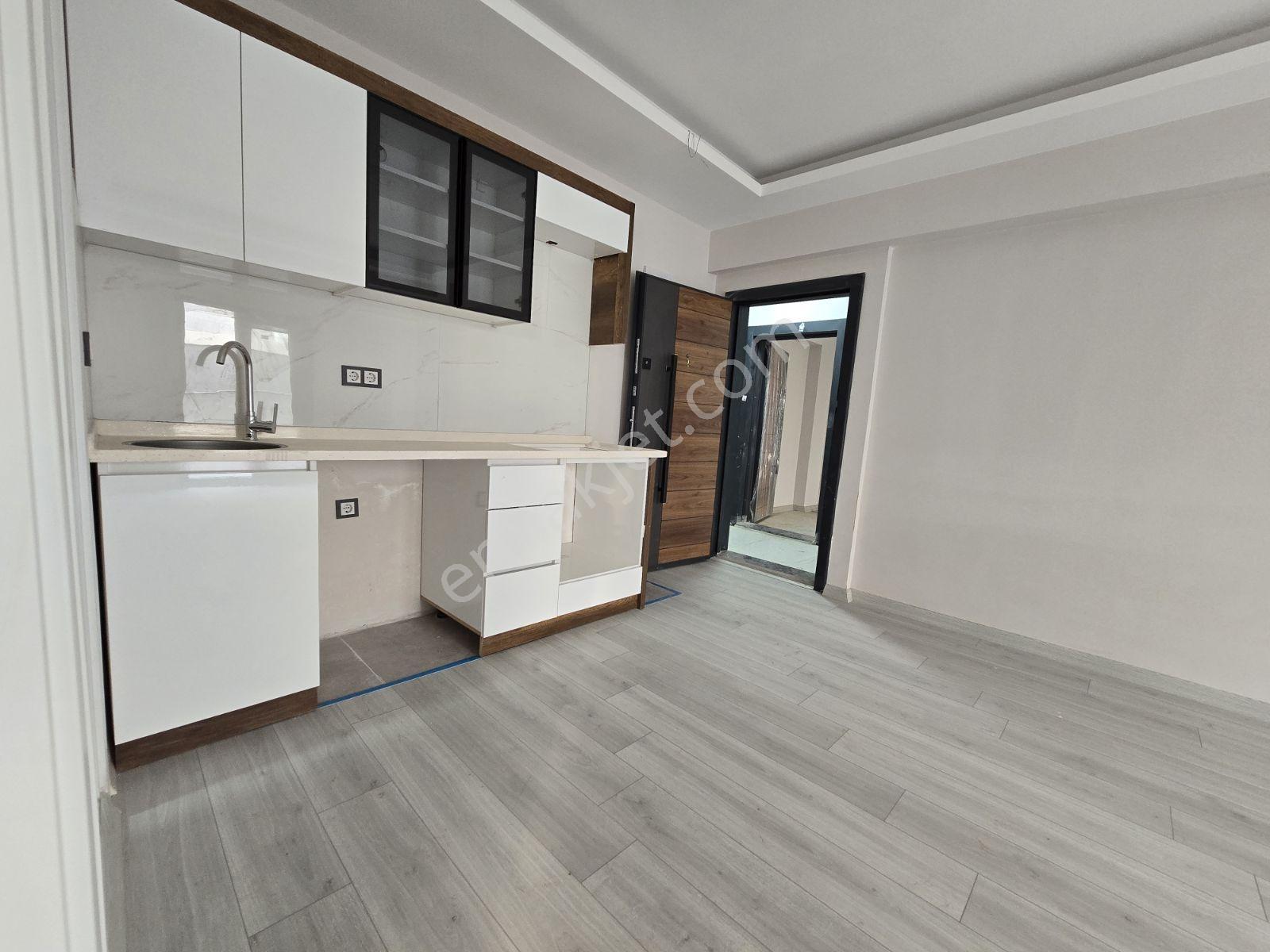 Menemen Seyrek'te 1+1 Geniş Teraslı Daire — fotoğraf 14