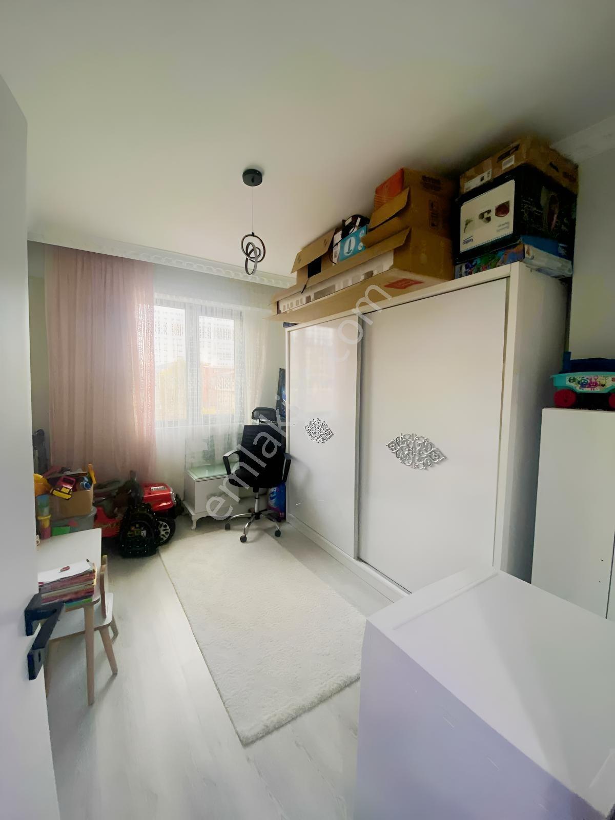 Yenişehir Emniyet Karşısı Arakat Güney Kiracılı Satılık 2+1 — fotoğraf 7