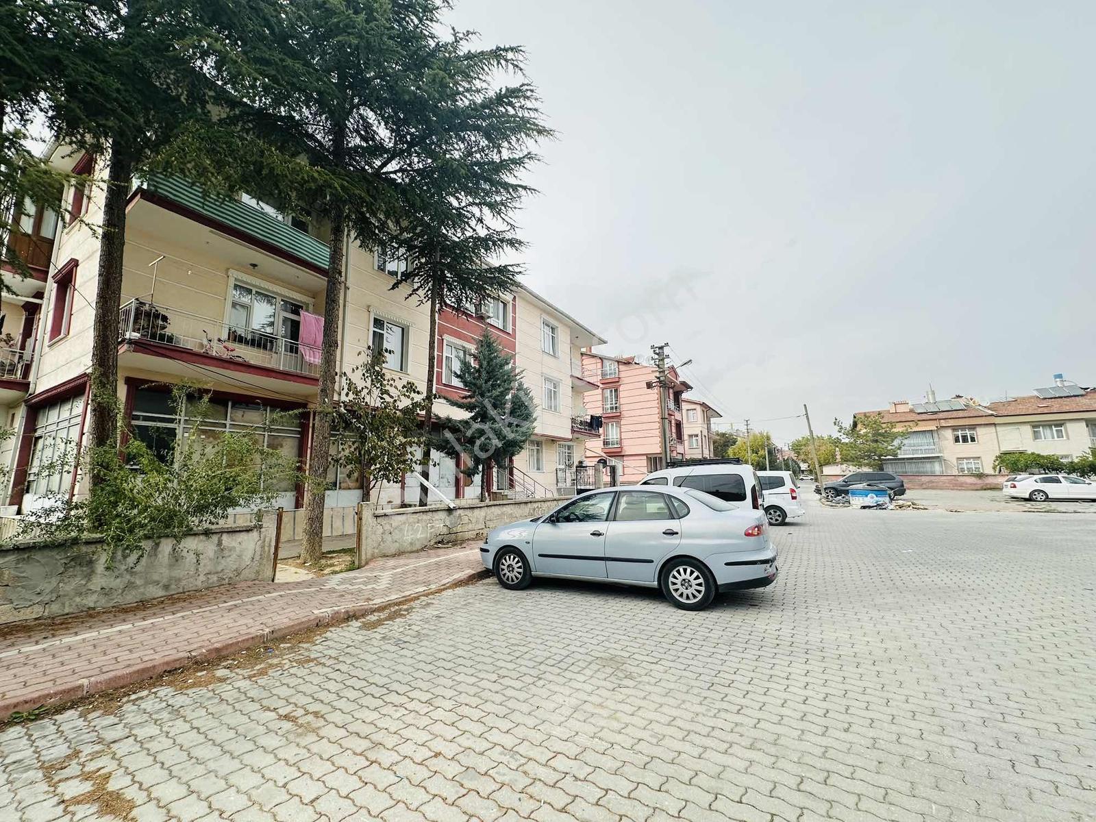 Enes Acur'dan Dumlupınar Mah. 3+1 Giriş Kat Daire — fotoğraf 7