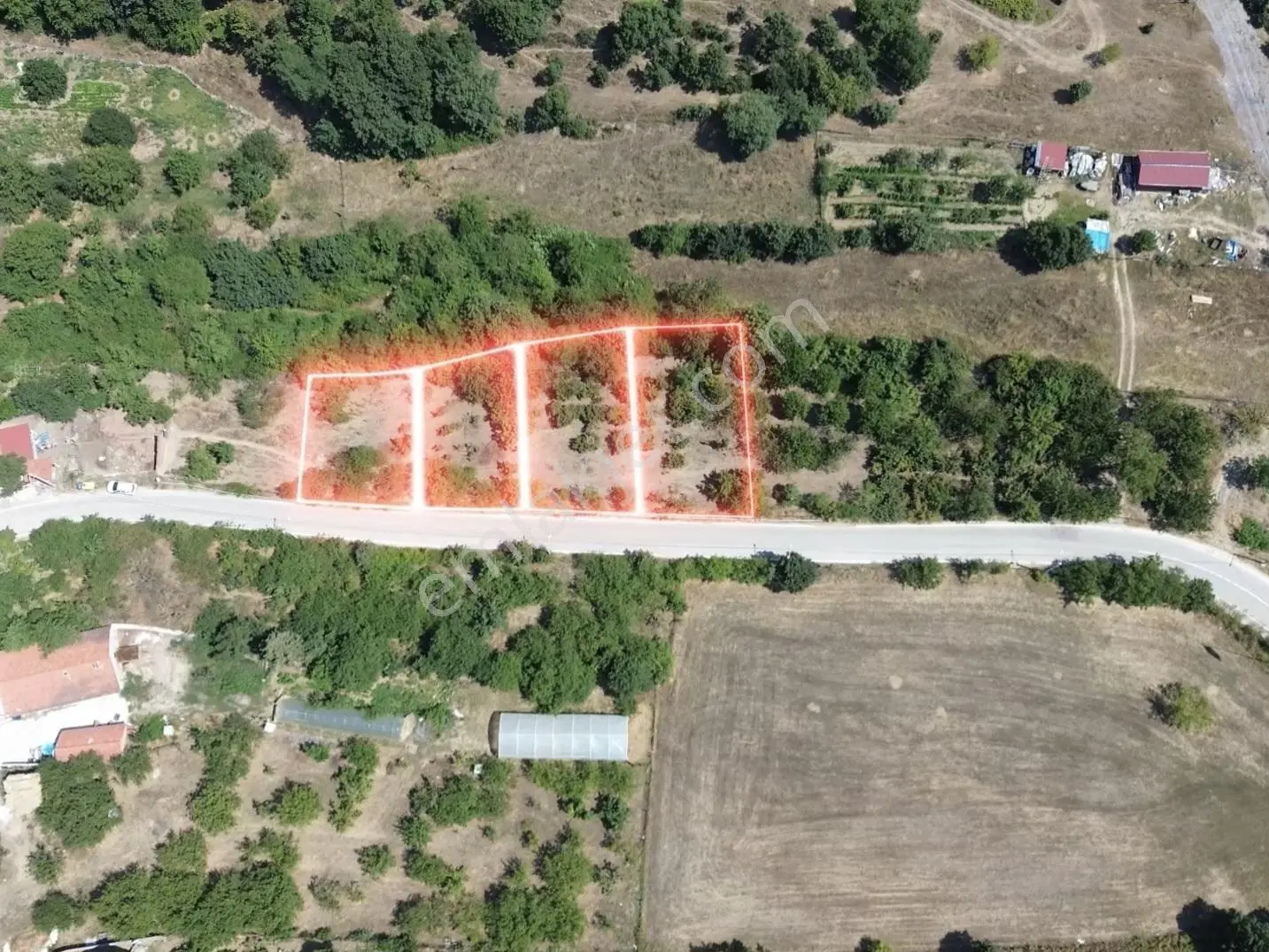 Limax'tan Şehir Merkezine Yakın, Doğa İle İç İçe Müstakil Arsa — fotoğraf 2