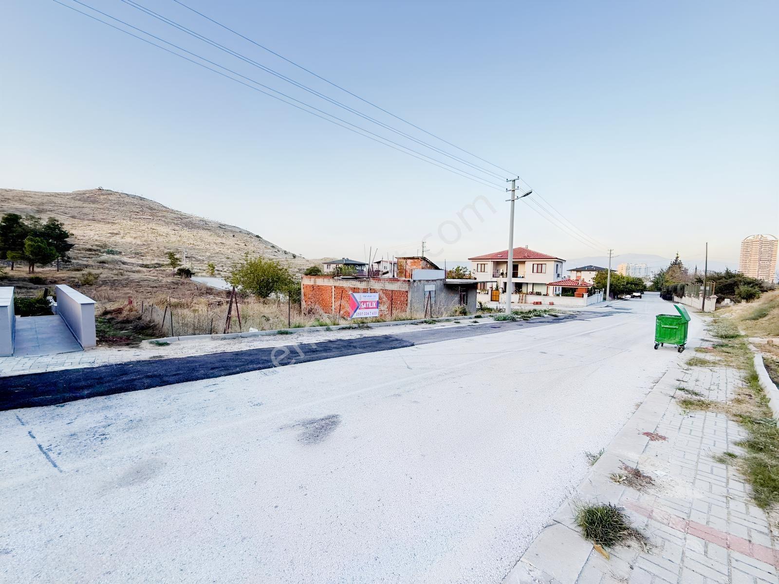 Yatırımlüx'den Kayalar Mh Sinpaş Arkası 292 M2 Arsa — fotoğraf 6