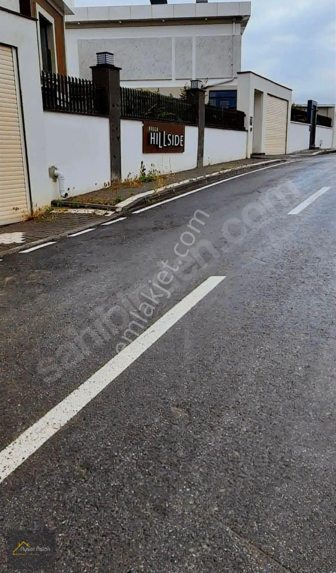 Erenköy Mahallesi Satılık Hisseli Villa Parseli