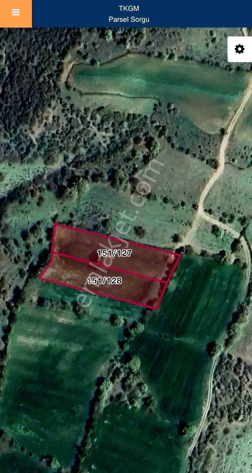 Balcity-Balıkesir Dereköyde Gölet Manzaralı 2 Parsel 3.586 M²