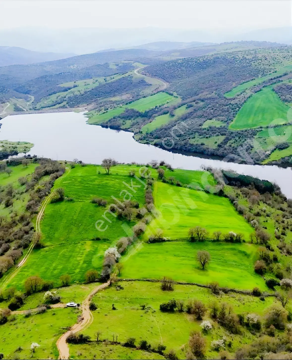 Balcity-balıkesir Dereköyde Gölet Manzaralı 2 Parsel 3.586 M² — fotoğraf 17