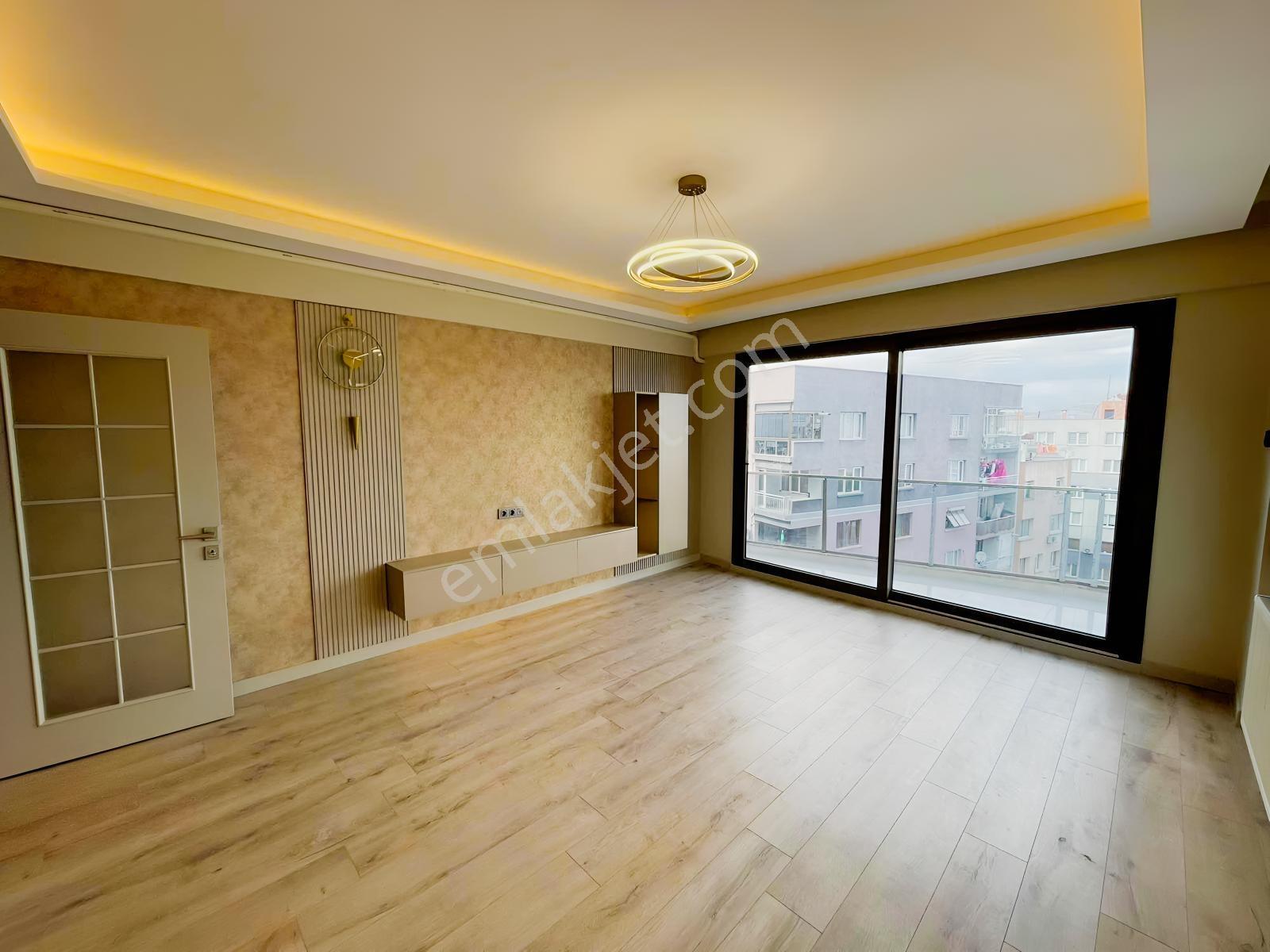 Yeşilyurt Sevgi Yolunda , 3+1 120m² , Ara Kat , Ful Dekorlu