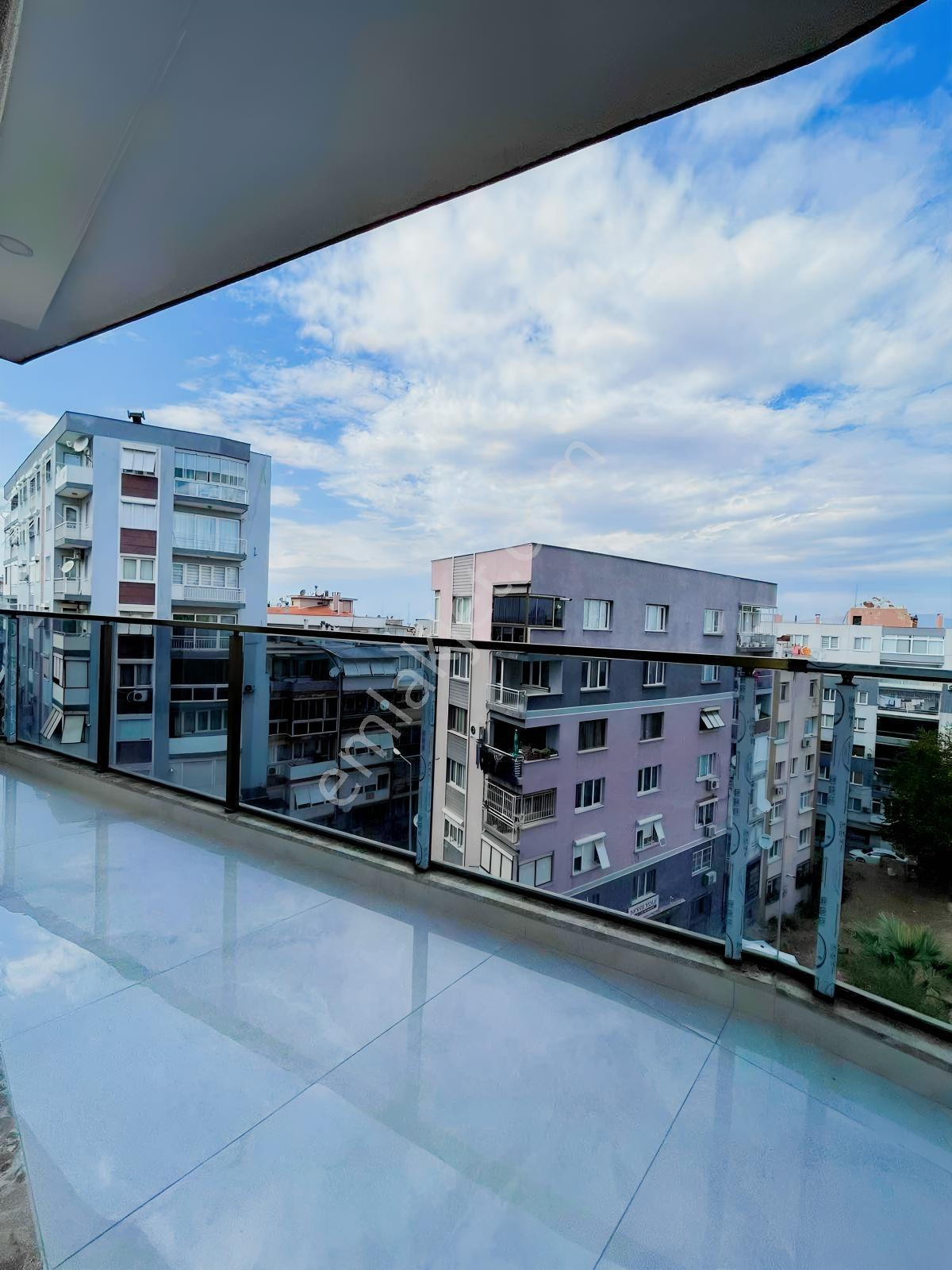 Yeşilyurt Sevgi Yolunda , 3+1 120m² , Ara Kat , Ful Dekorlu — fotoğraf 5
