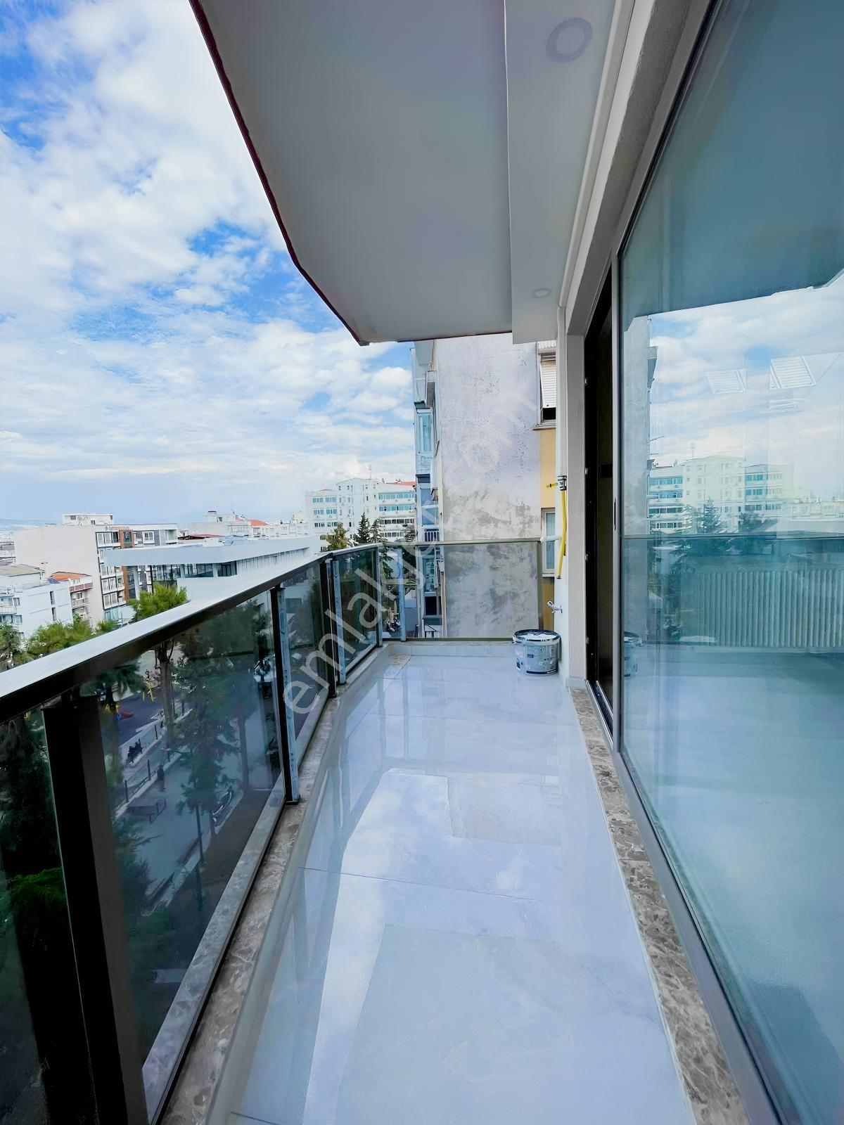 Yeşilyurt Sevgi Yolunda , 3+1 120m² , Ara Kat , Ful Dekorlu — fotoğraf 7