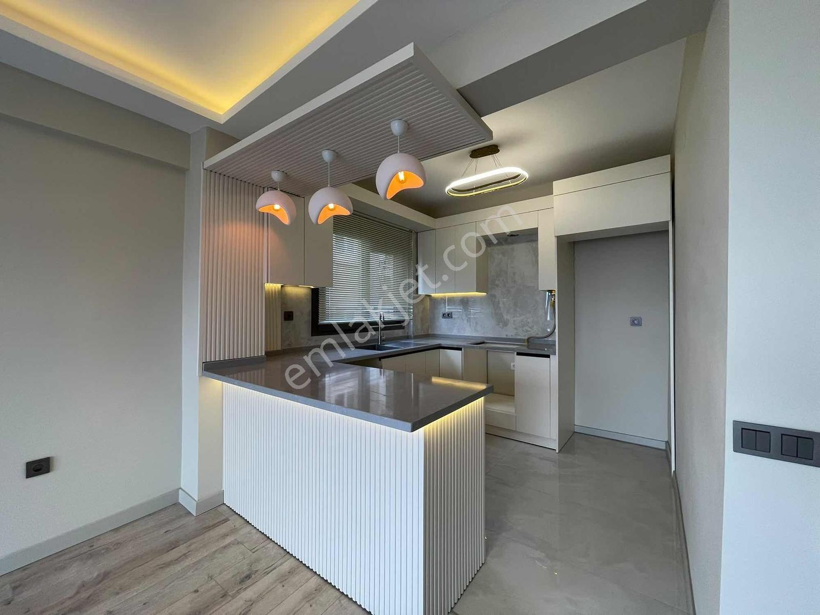 Yeşilyurt Sevgi Yolunda , 3+1 120m² , Ara Kat , Ful Dekorlu — fotoğraf 10