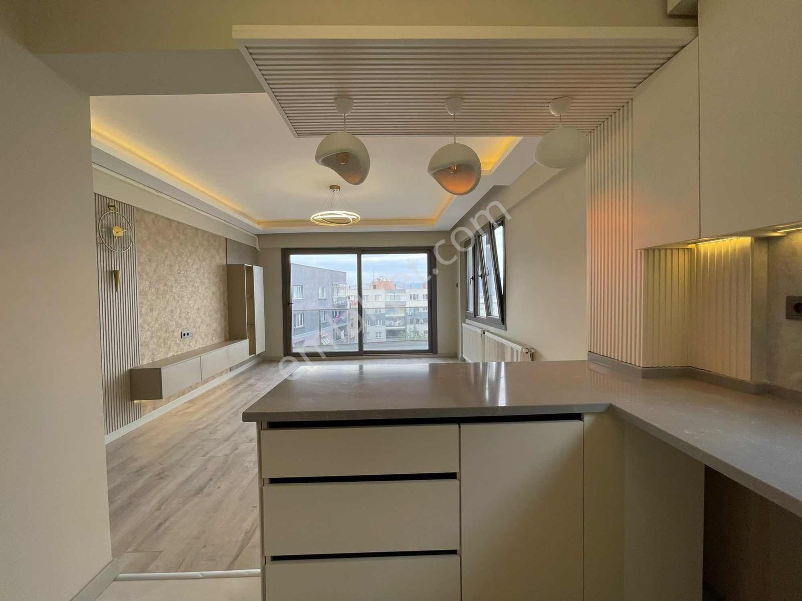 Yeşilyurt Sevgi Yolunda , 3+1 120m² , Ara Kat , Ful Dekorlu — fotoğraf 11