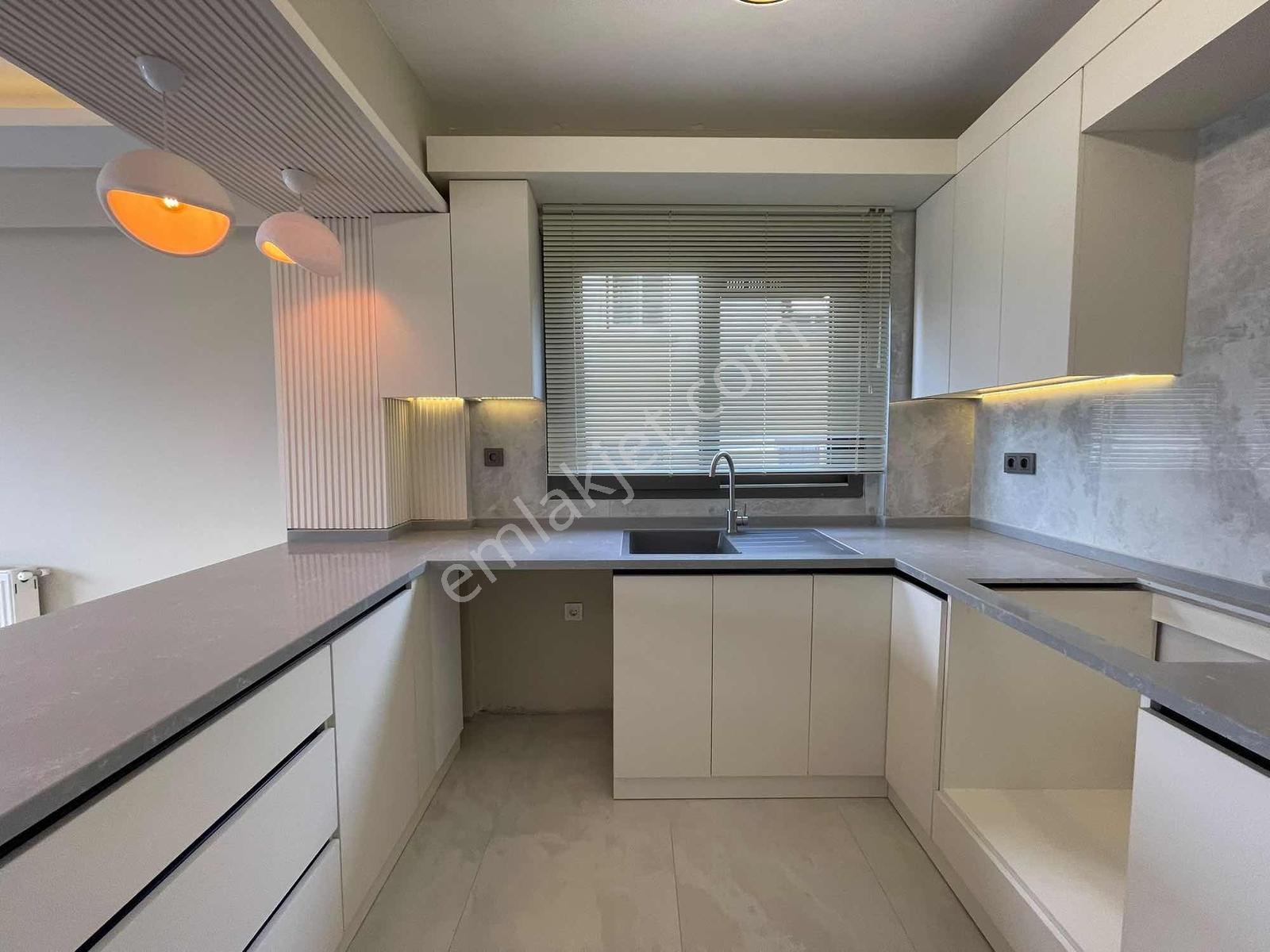 Yeşilyurt Sevgi Yolunda , 3+1 120m² , Ara Kat , Ful Dekorlu — fotoğraf 12
