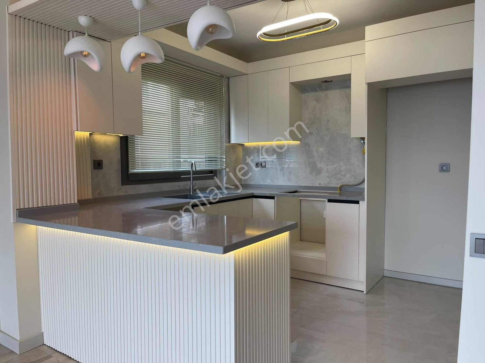 Yeşilyurt Sevgi Yolunda , 3+1 120m² , Ara Kat , Ful Dekorlu — fotoğraf 14