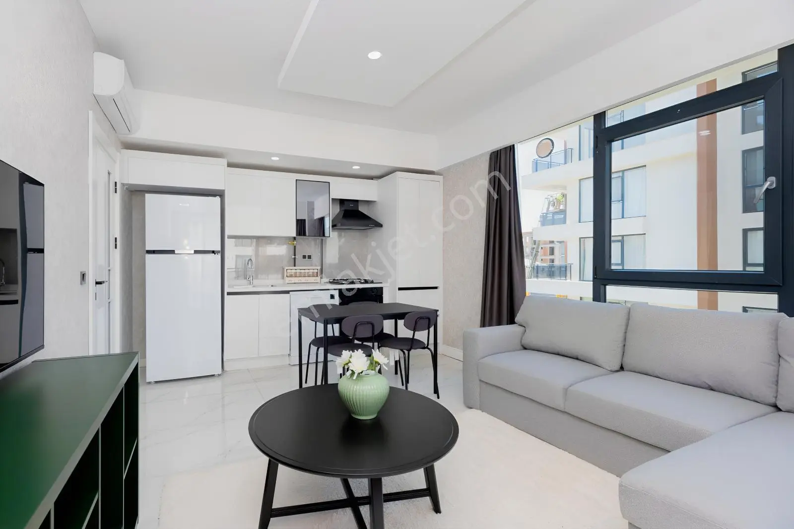 Ful Kredi İmkanı / 65 M2 Geniş Daire / Havuzlu Sitede, — fotoğraf 20