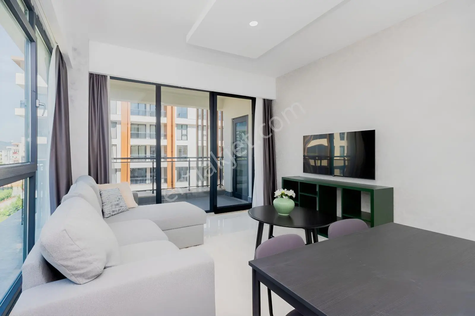 Ful Kredi İmkanı / 65 M2 Geniş Daire / Havuzlu Sitede, — fotoğraf 24