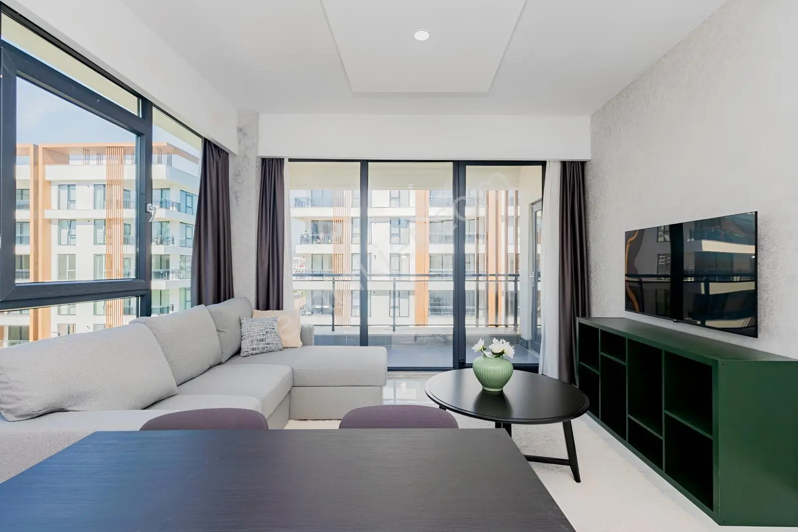 Ful Kredi İmkanı / 65 M2 Geniş Daire / Havuzlu Sitede, — fotoğraf 30
