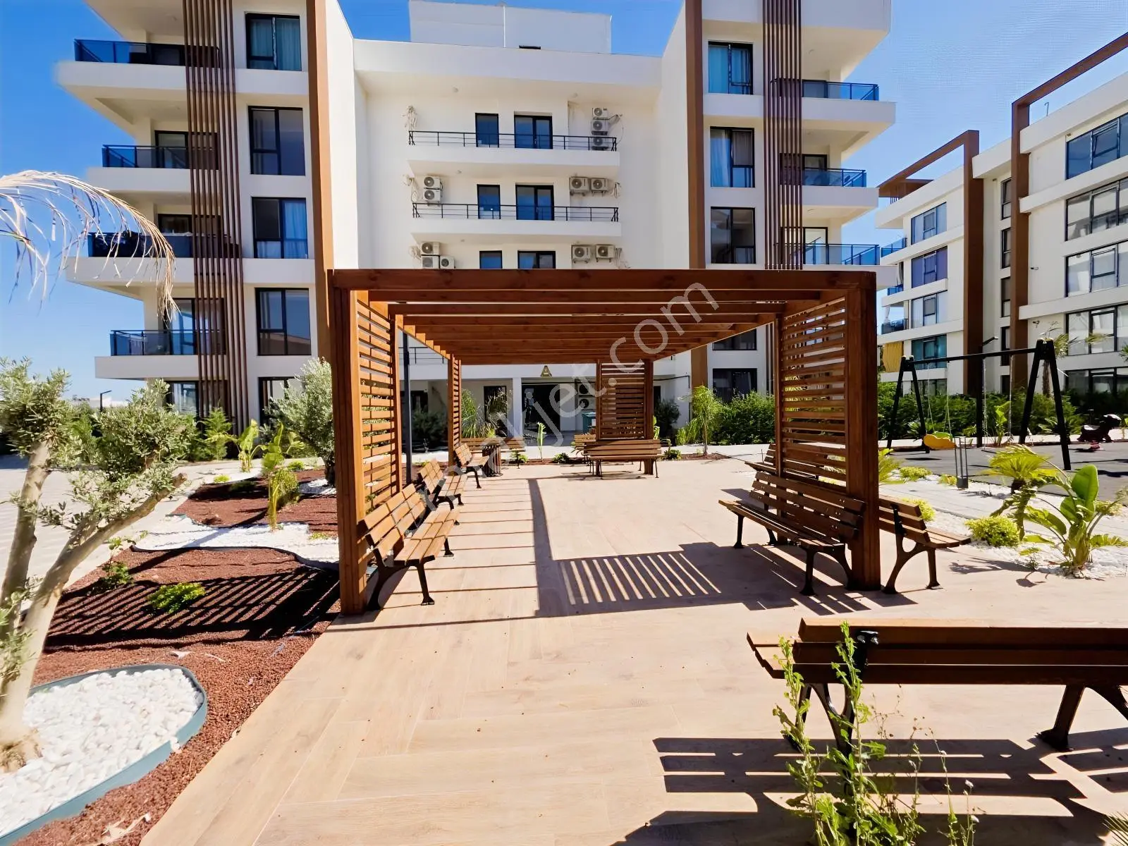 Ful Kredi İmkanı / 65 M2 Geniş Daire / Havuzlu Sitede, — fotoğraf 35