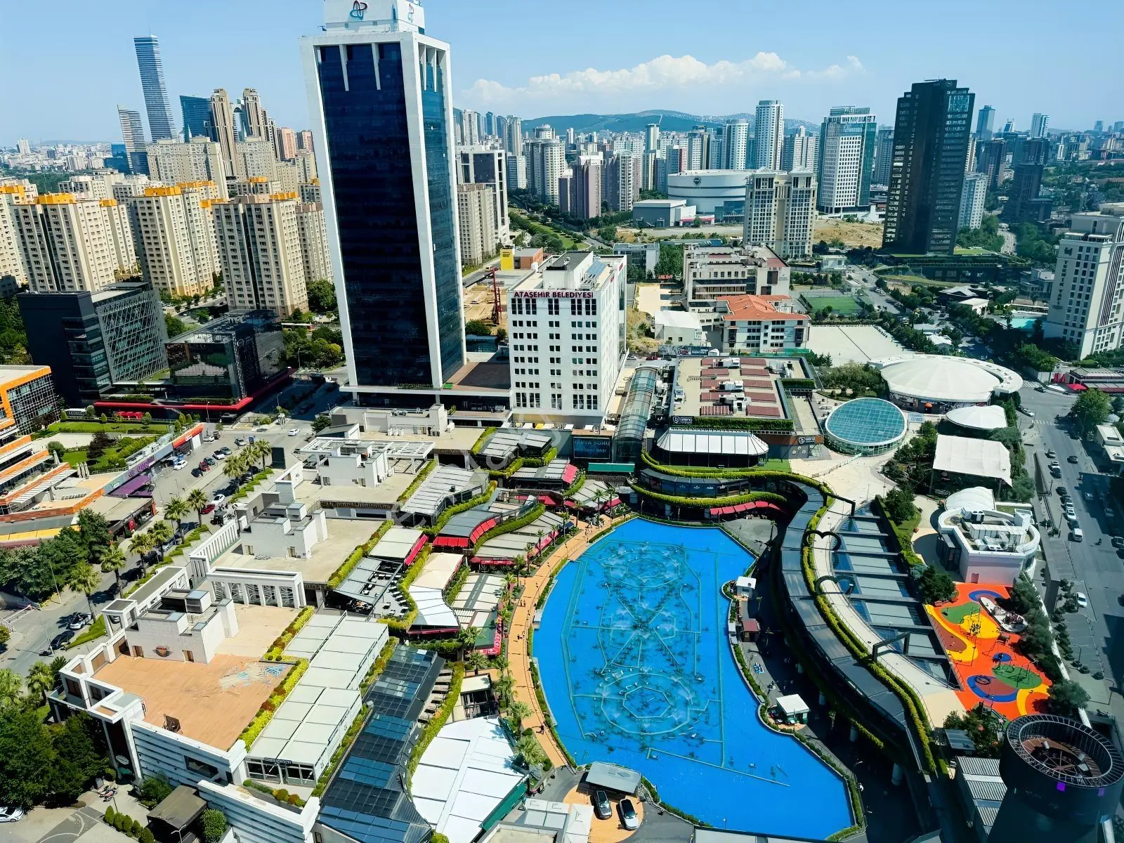 Varyap Merıdıan'de Deniz Manzaralı 3 Cepheli 200 M2 Satılık 3+1 — fotoğraf 10