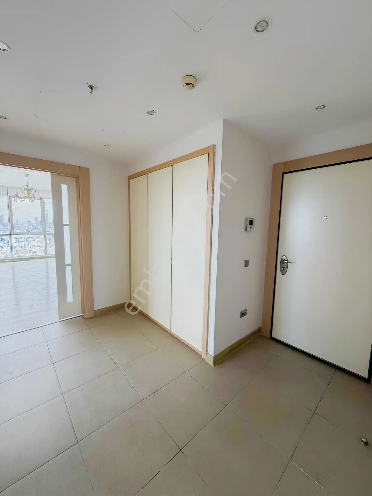 Varyap Merıdıan'de Deniz Manzaralı 3 Cepheli 200 M2 Satılık 3+1 — fotoğraf 27