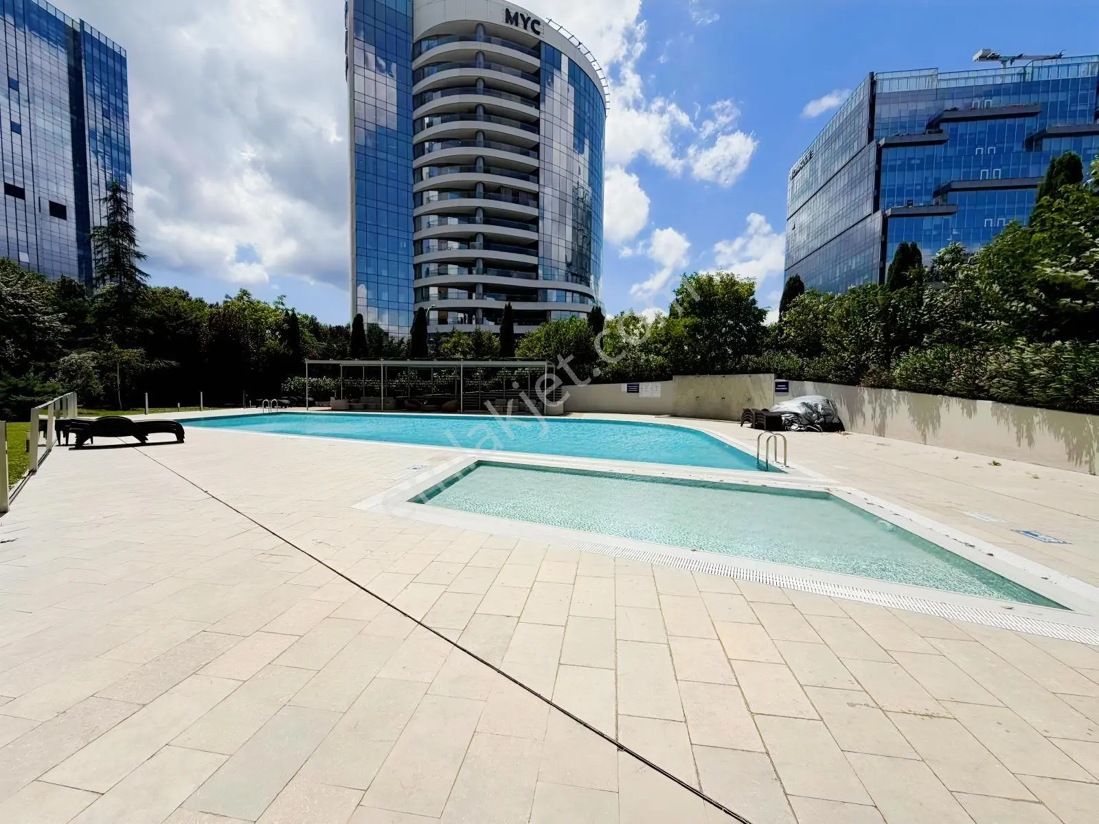 Varyap Merıdıan'de Deniz Manzaralı 3 Cepheli 200 M2 Satılık 3+1 — fotoğraf 34