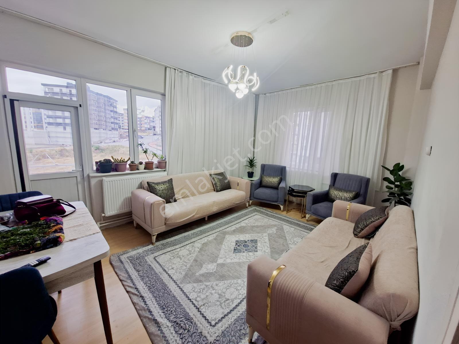 Kayseri Erkilet Osmangazi Mah.de 2+1 Arakat 100m2 Doğalgaz Kombi