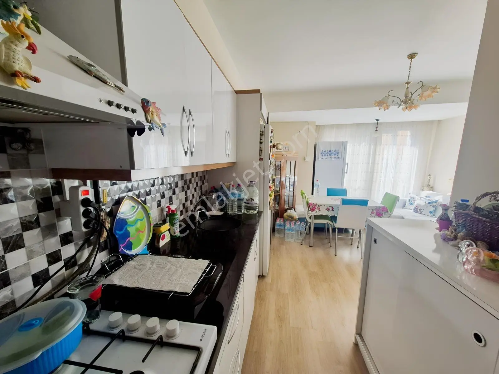 Yeşilyurt Şükrü Karaduman Cad. Üzerinde Satılık Lüks 1+1 Arakat — fotoğraf 5
