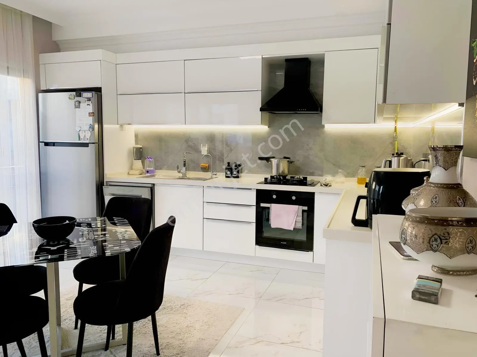 Konak Mahallesinde Satılık Ultra Lüx Dublex Daire — fotoğraf 6