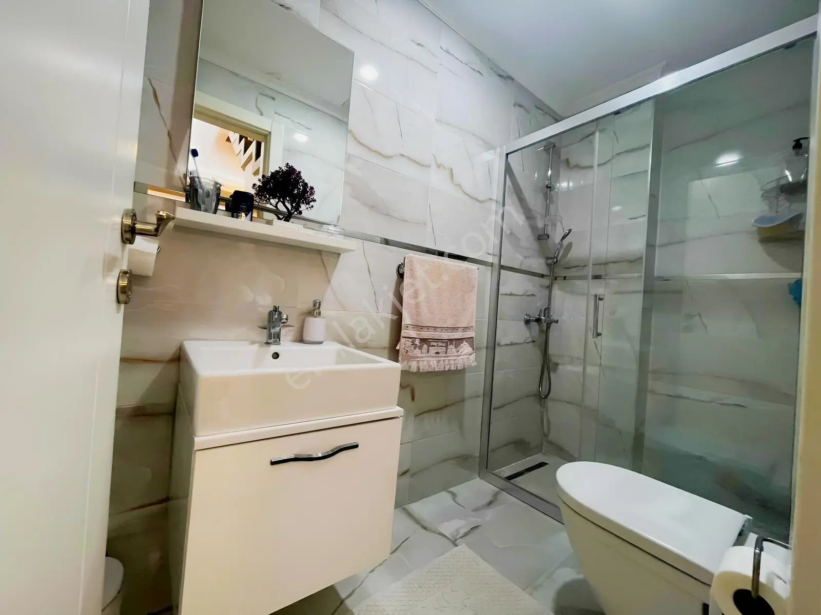 Konak Mahallesinde Satılık Ultra Lüx Dublex Daire — fotoğraf 20