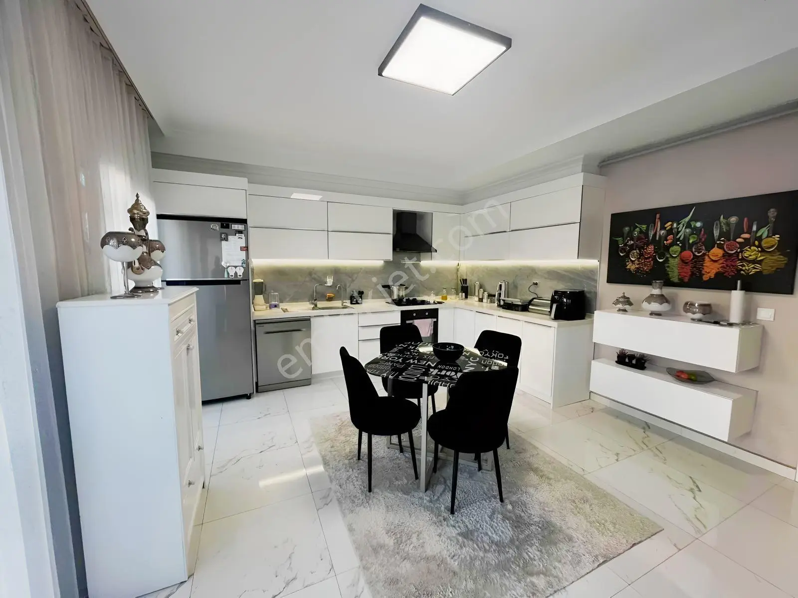 Konak Mahallesinde Satılık Ultra Lüx Dublex Daire — fotoğraf 28