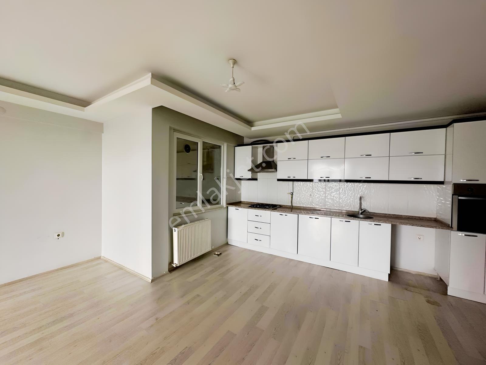 Kurtuluş Mahallesi 3+1 Daire — fotoğraf 3