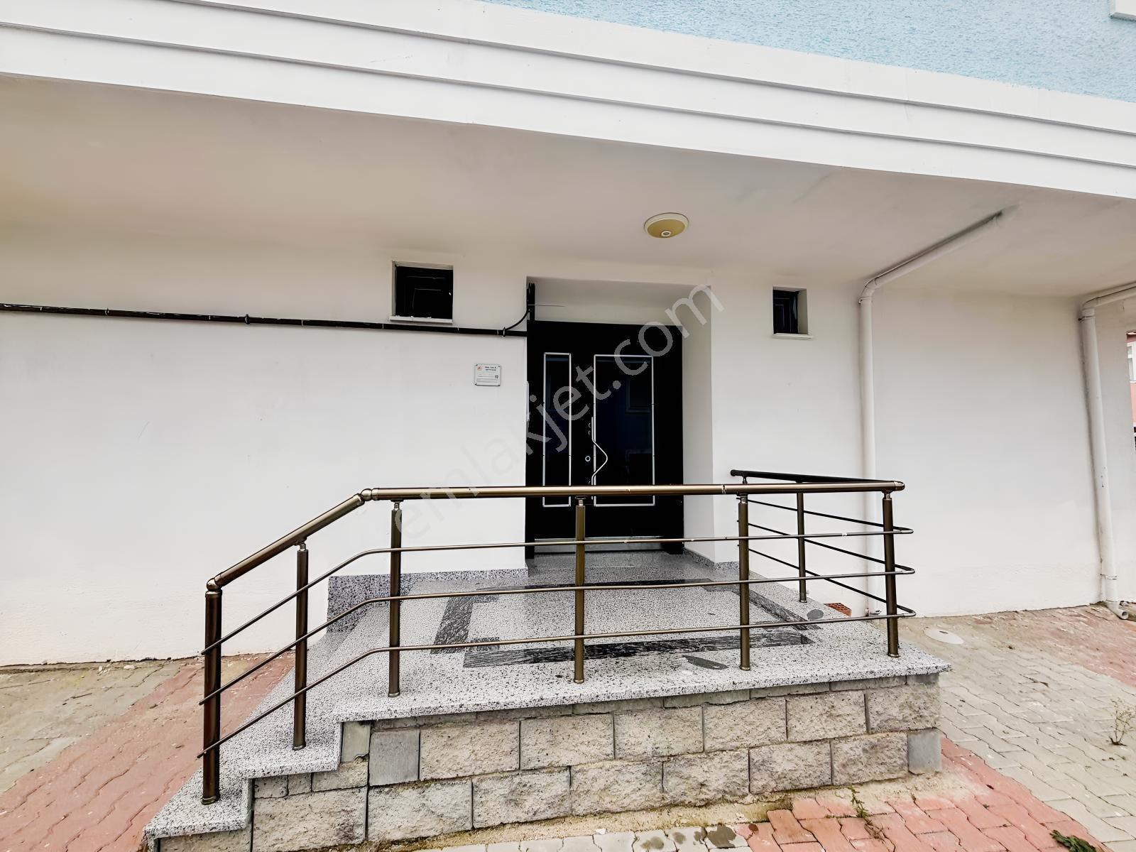 Re/max Anka Güvencesiyle İskanlı Çift Girişli Sıfır 3+1 Dubleks — fotoğraf 4