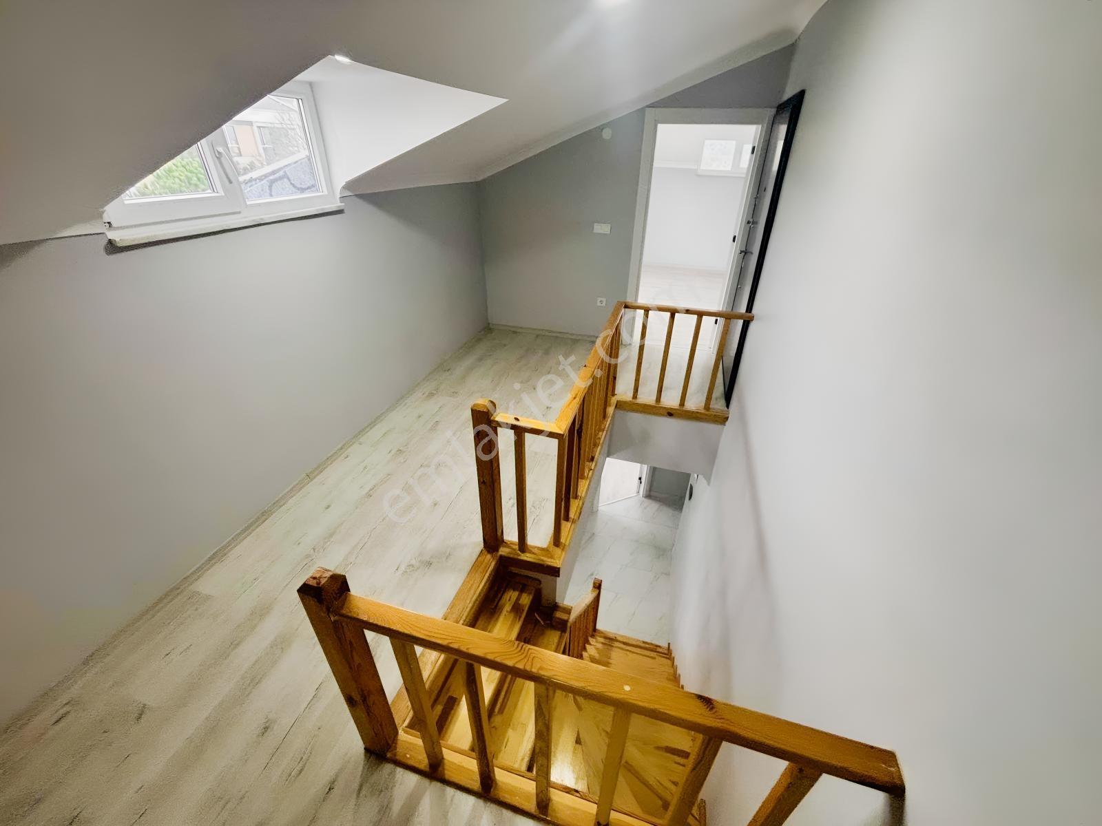 Re/max Anka Güvencesiyle İskanlı Çift Girişli Sıfır 3+1 Dubleks — fotoğraf 19