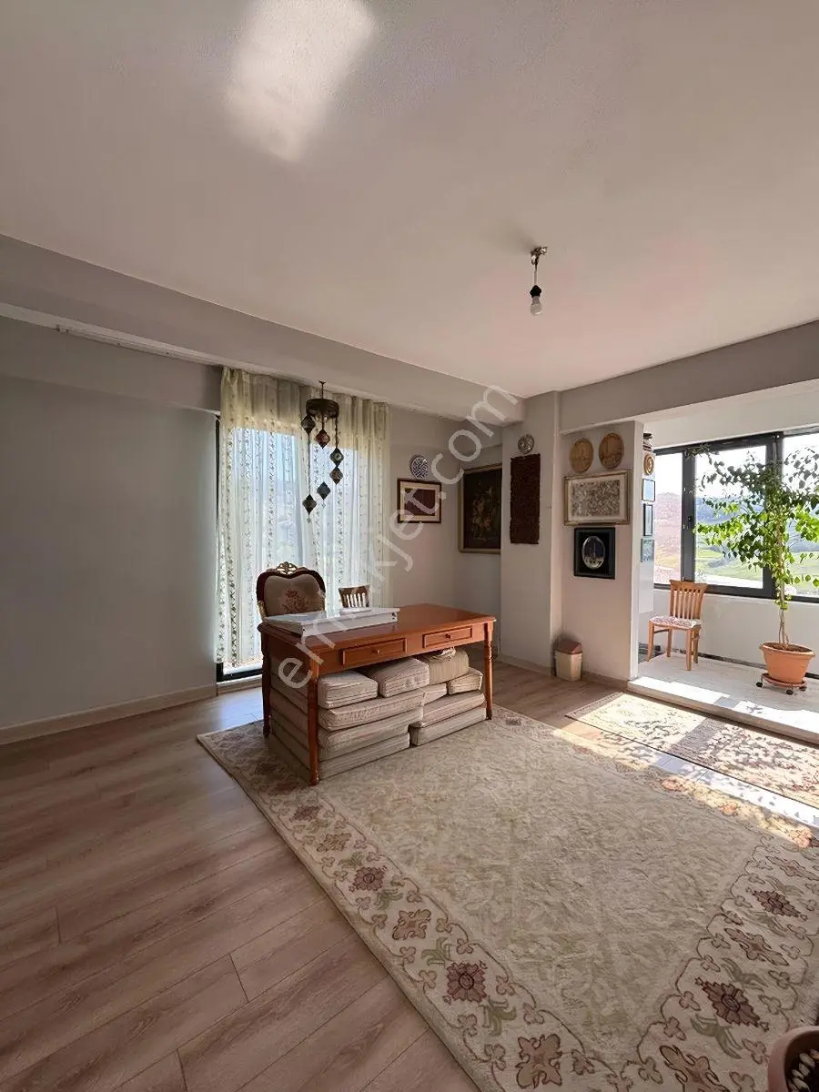 Yalova Akköyde Satılık Deniz Manzaralı 4 Katlı Müstakil Bina — fotoğraf 9